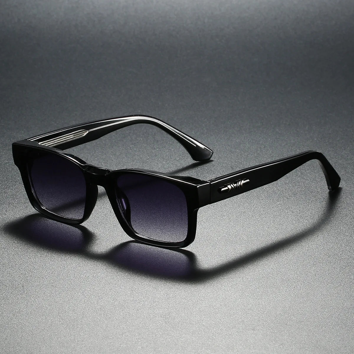 Signature Riviera Square Sunglasses