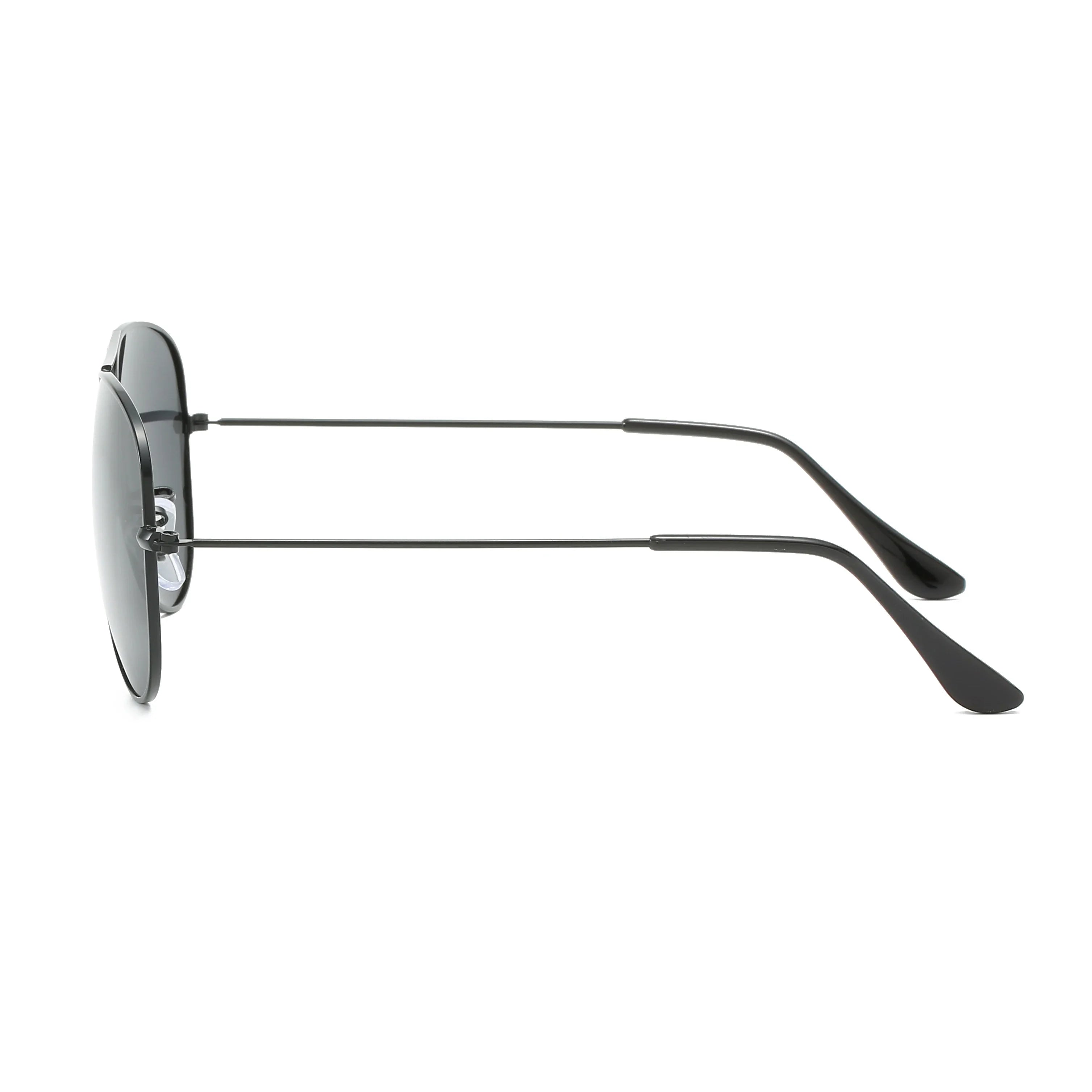 Signature Vantage Aviator Sunglasses